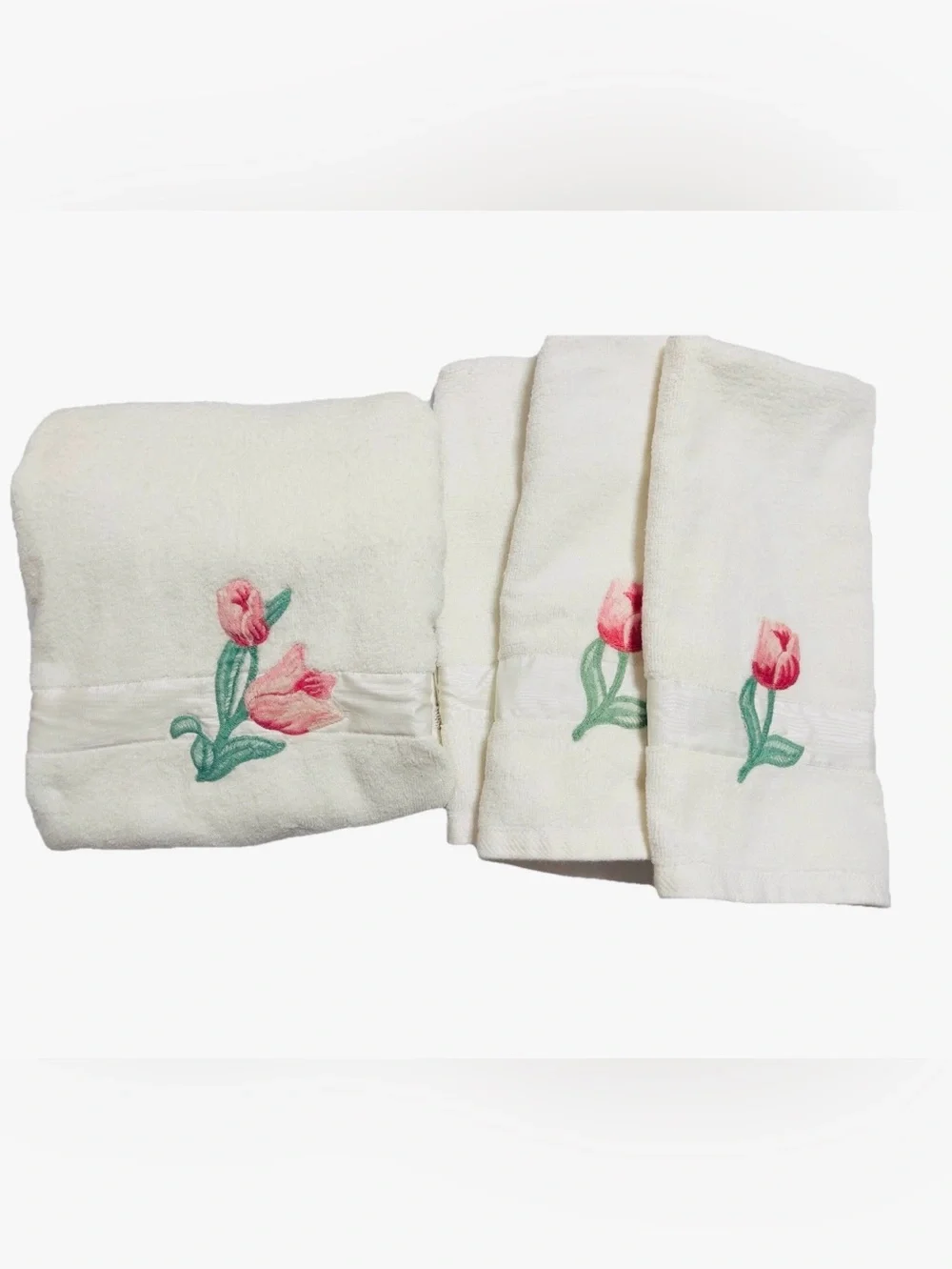Vintage Martha Stewart Kmart  Embroidered Floral Towel Set-1 Bath 3 Hand towels